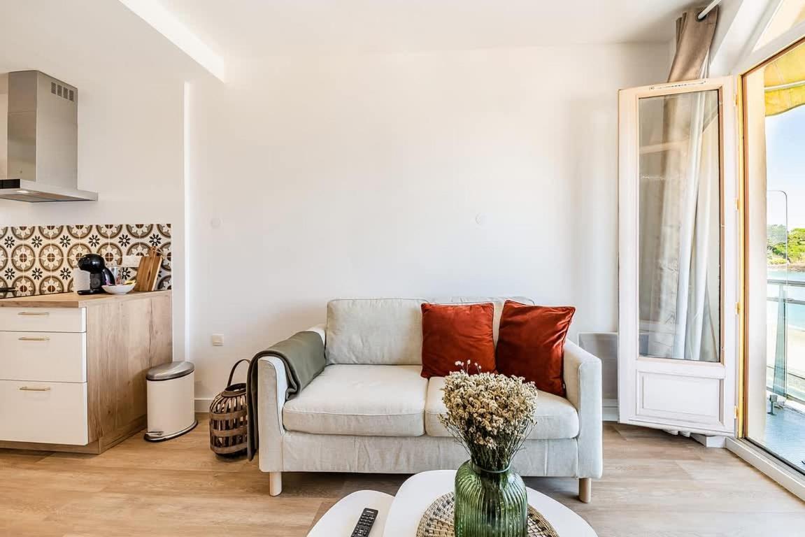 Les Pieds Dans L'Eau - Appartment 1 - Vue Mer Cancale Esterno foto